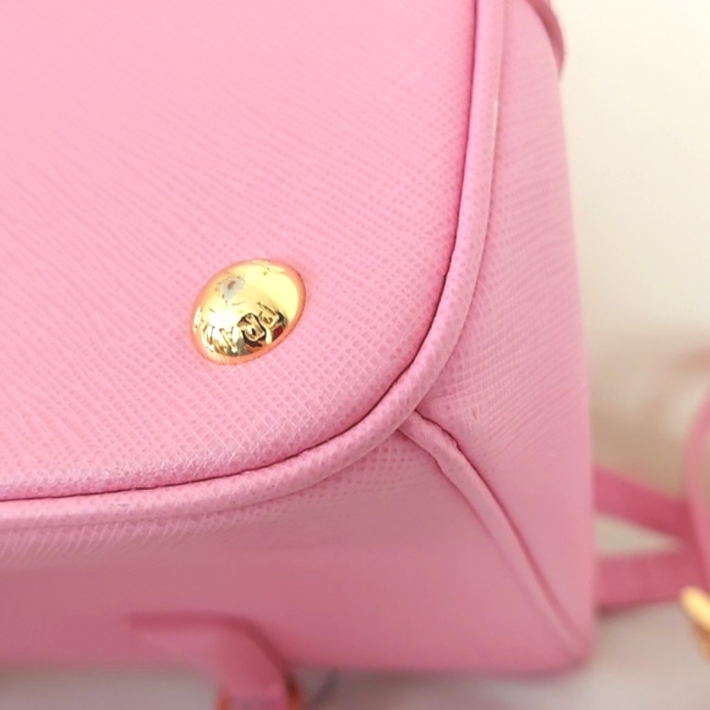 Prada pink Galleria Saffiano leather bag - Picture 11 of 17